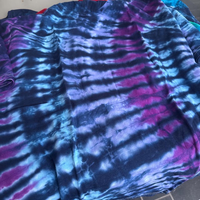 完売品Tie-Dye Bleach Hand Embroidery ブラック 完売品Tie-Dye Bleach Hand Embroidery ブラック