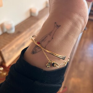 Savannah added a photo of their purchase