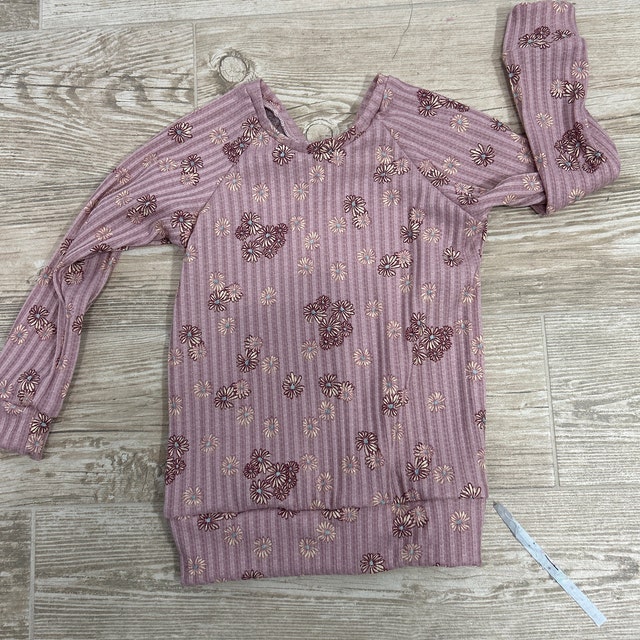 Pointelle Knit Fabric, Ribbed Knit, Scattered Daisies on