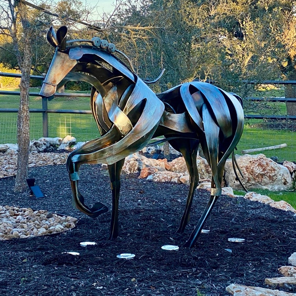 SunBlogs Art Handmade Horse Statue - Unique Rustic Metal