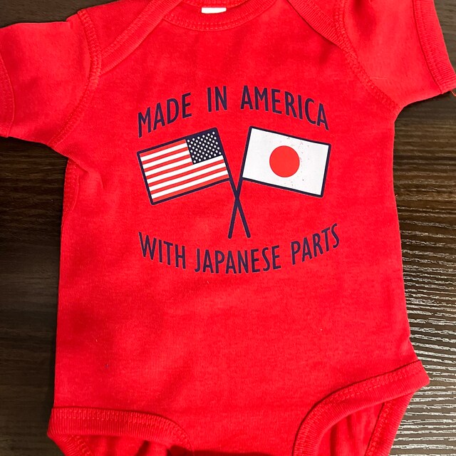 アメリカ製、日本製部品使用、日本国旗、アメリカ国旗、日系アメリカ人