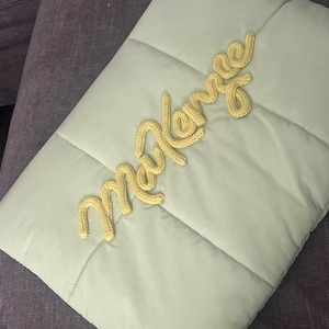 Jaleesa added a photo of their purchase