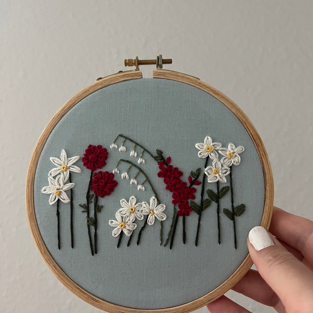 DIY Family Flower Garden, Beginner Embroidery Pattern PDF, DIY Hoop Art 