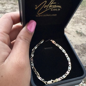 Abigail added a photo of their purchase