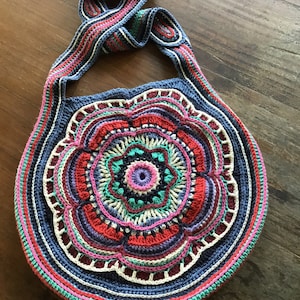Crochet Pattern Boho Flower Slouch Bag by Atergcrochet - Etsy