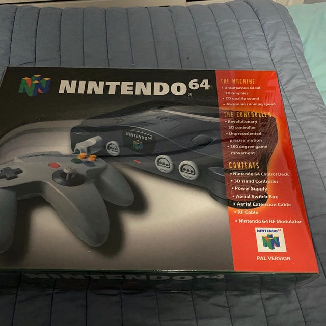 PAL/UK N64 標準の空のコンソールボックス (Carton / Caja / Boîte