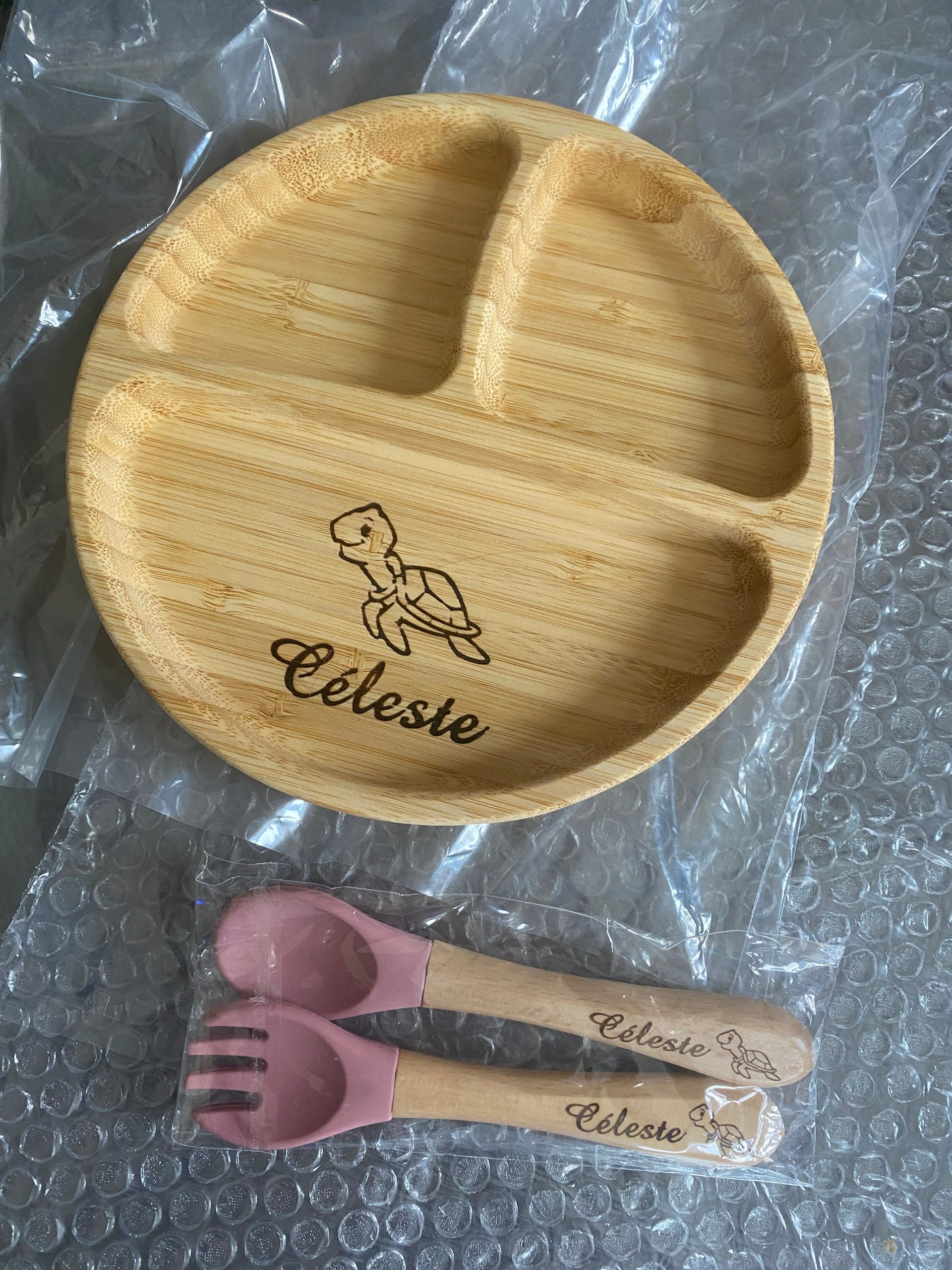 Personalized baby plate in bamboo wood (laser engraving)