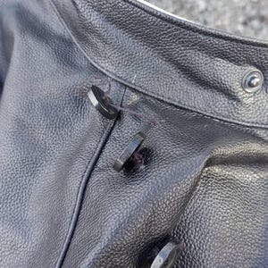 トヨシマヒデカズ added a photo of their purchase