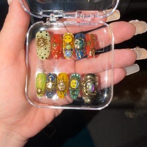 Taylor added a photo of their purchase