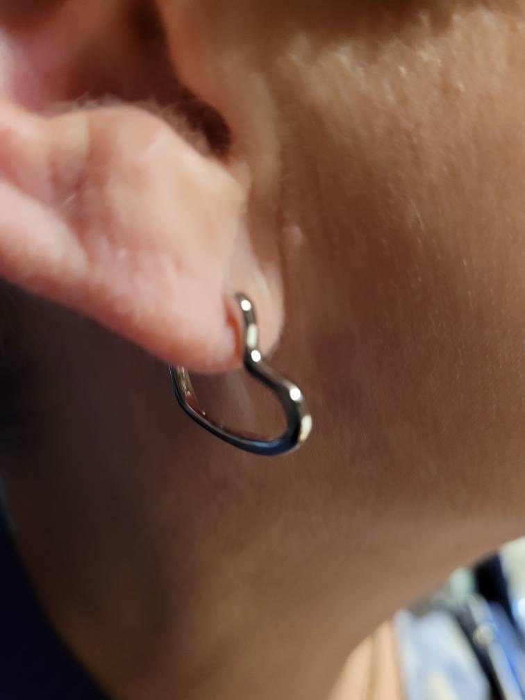 Heart Hoops by Caitlyn Minimalist • Gold Heart Hoop Earrings • Minimalist Earrings • Perfect Gift for Her • Gifts for Women • ER105
