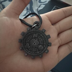 Anushka added a photo of their purchase