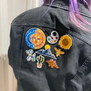  Large Iron On Patches for Clothing Repair Outdoors Mountain Sun  Moon Bird Nature Aesthetics Jacket Appliques Badge Scout Parches para Ropa  Sew on Vintage Embroidered Big Fabric Clothes Patches : Arts