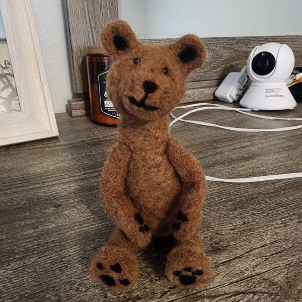 Beginner's Bear Needle Felting Kit - DIY Wool Felted Bear With Cushion ...