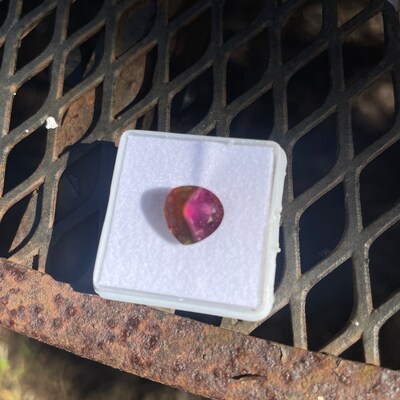 Pierre Précieuse Naturelle Tanzanite Ovale 0.78ct - Violet Bleu - Tanzanie - Neuf Avec étiquettes