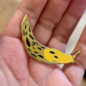 パシフィックバナナスラッグピン！ - 25%をチャリティに寄付