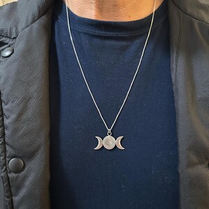 Luis added a photo of their purchase