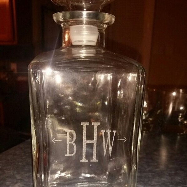 Ski Mountain Gondola Decanter & Glasses For Wine & Whiskey - 34oz