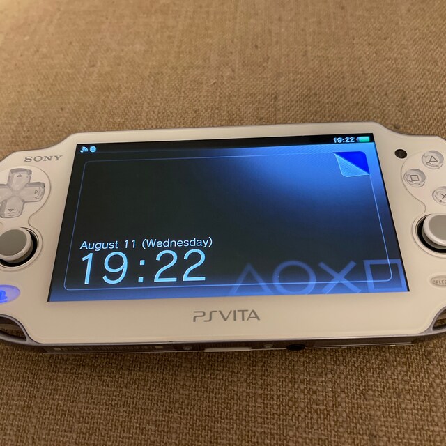 Sony PS Vita PCH-1000 ZA01 Crystal White W/ Charge excellent F/S 