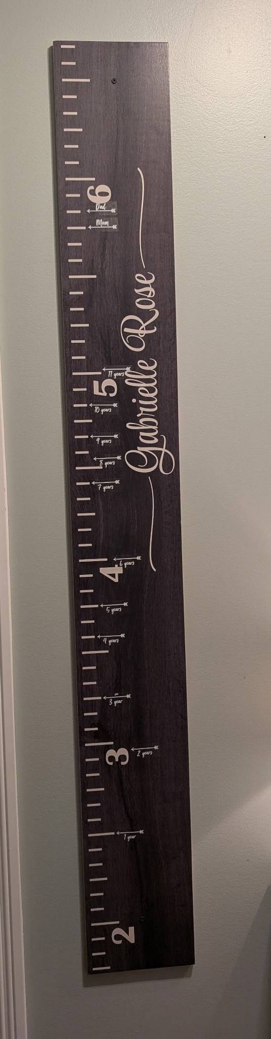 Custom Wooden Growth Chart for Kids - Personalized Height Measuring Stick with Family Name (GC-CST)