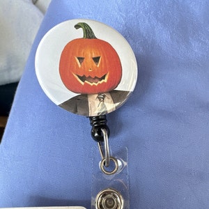 X-ray Tech Ortho I Found This Humerus Badge Reel 2 Color Choices See ...