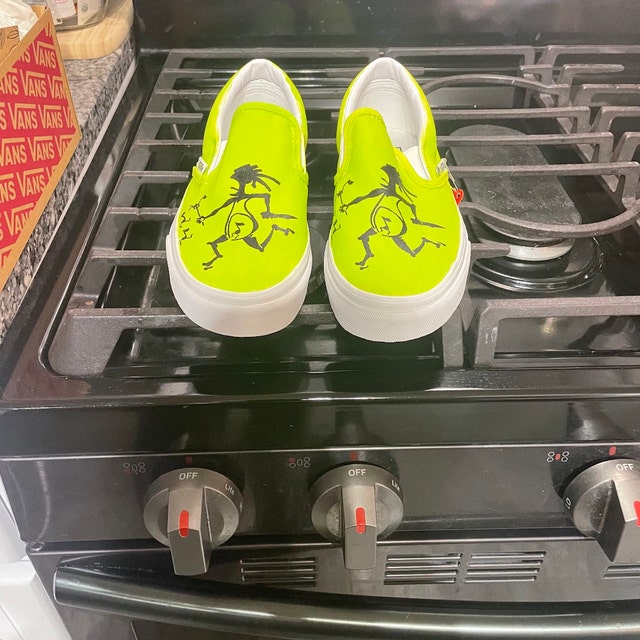 Custom post shop malone vans