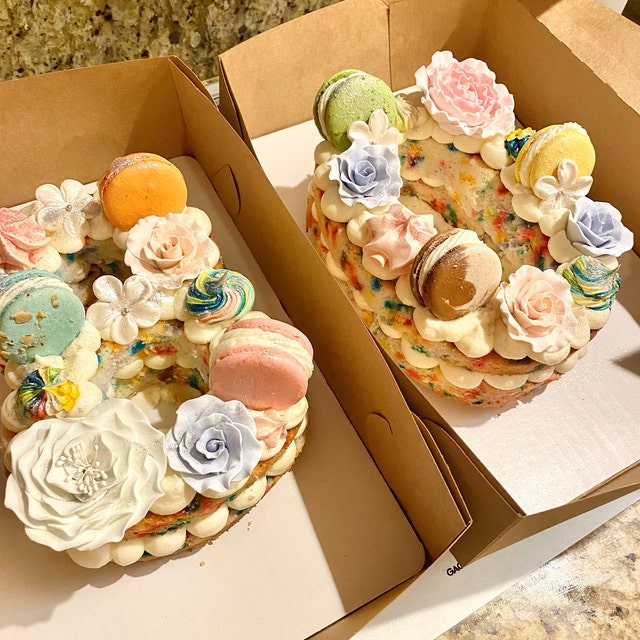 by FondantFlowers on Etsy