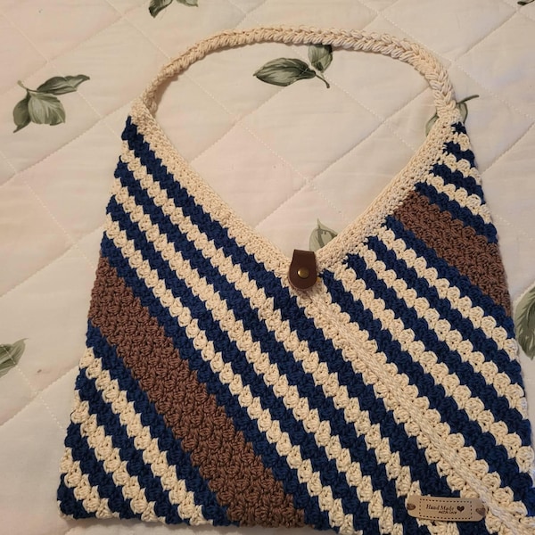 CROCHET PATTERN + VIDEO Just a Rectangle Crochet Danbury Bag Pattern ...