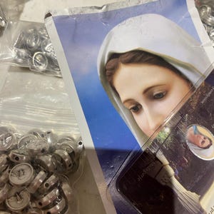 Ahtziri added a photo of their purchase