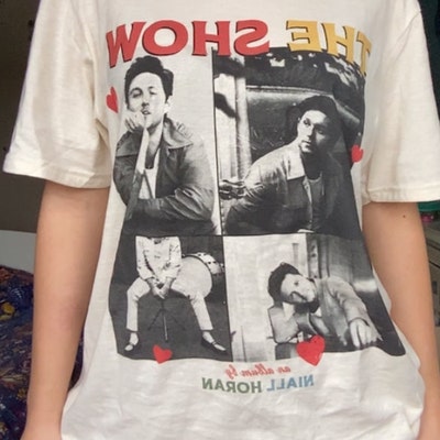 Precio de la playera Motomami de Rosalía con Barcelona