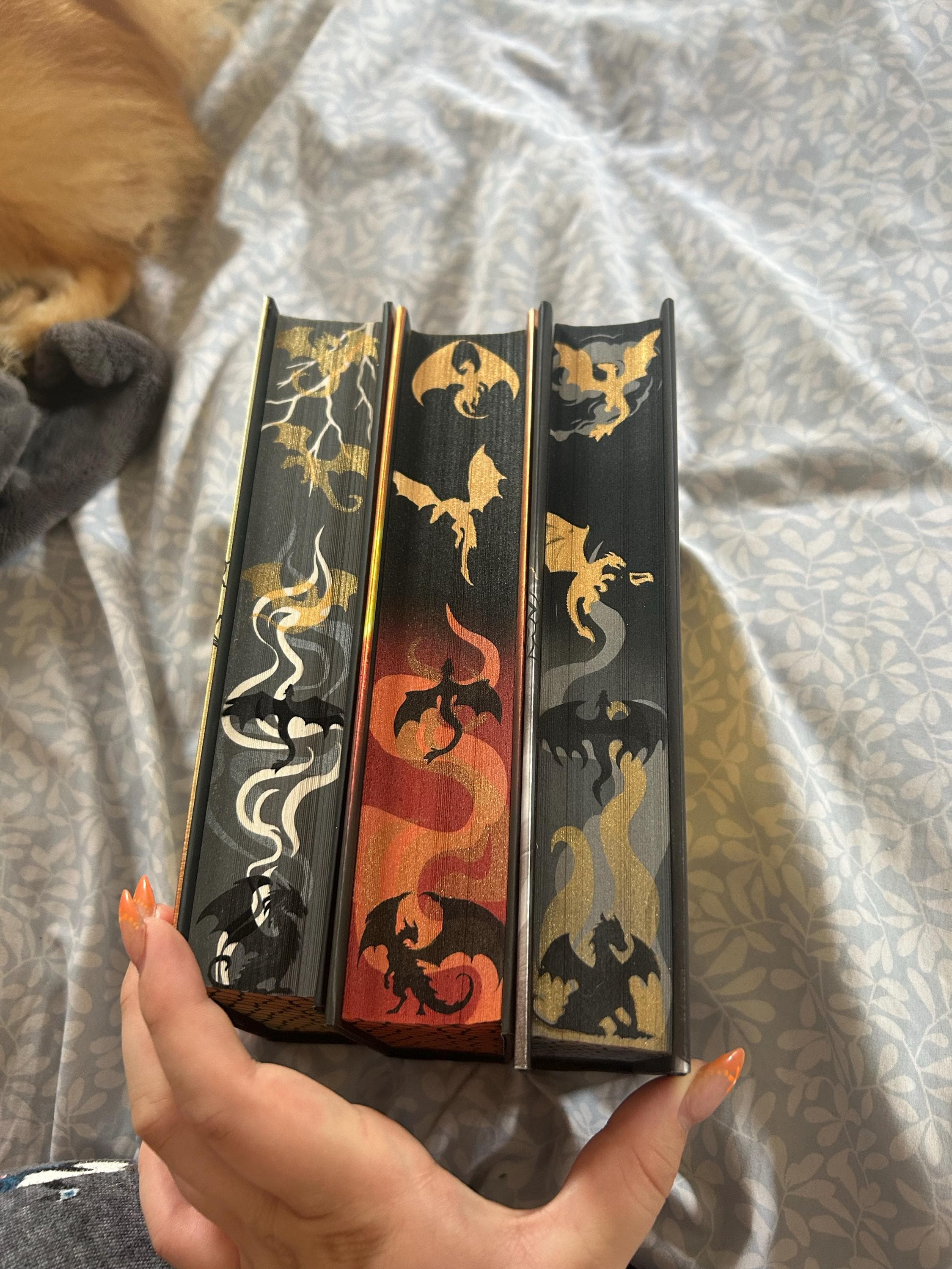 Fourth wing, Iron flame  and Onyx storm Sprayed edge book