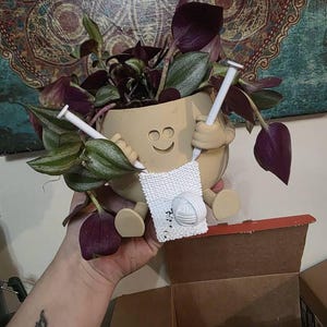 Deyanira added a photo of their purchase