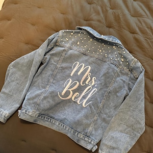 Alexa added a photo of their purchase