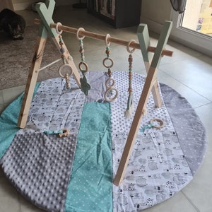 Portique Eveil Bebe Bois Vert Et Mobiles Suspendus Made In Etsy Portique Eveil Bebe Bois Vert Et Mobiles Suspendus Made In Etsy