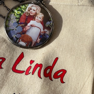 viktoria added a photo of their purchase