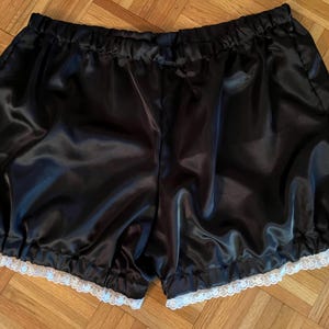 Nika added a photo of their purchase