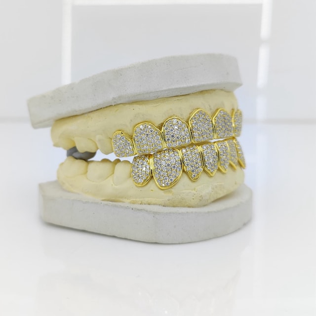 YOSZO Hip Hop Gold Plated Iced Out Grillz - Open Face Cubic Zirconia Diamond Teeth Grill Set With Molding Bars For Men & Women