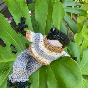 18th century knitted shawls