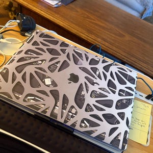 Skin Pour MacBook Pro Retina 13 – Cool Cat Kat Shades – Autocollant Vinyle