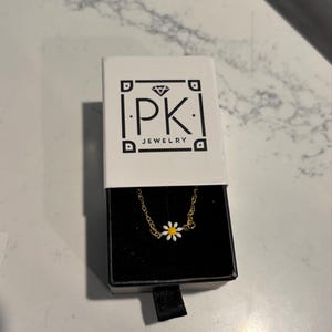Noa added a photo of their purchase