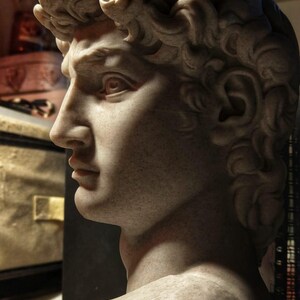 ミケランジェロのダビデ像 - 美術館品質のレプリカ - 大理石複合彫刻