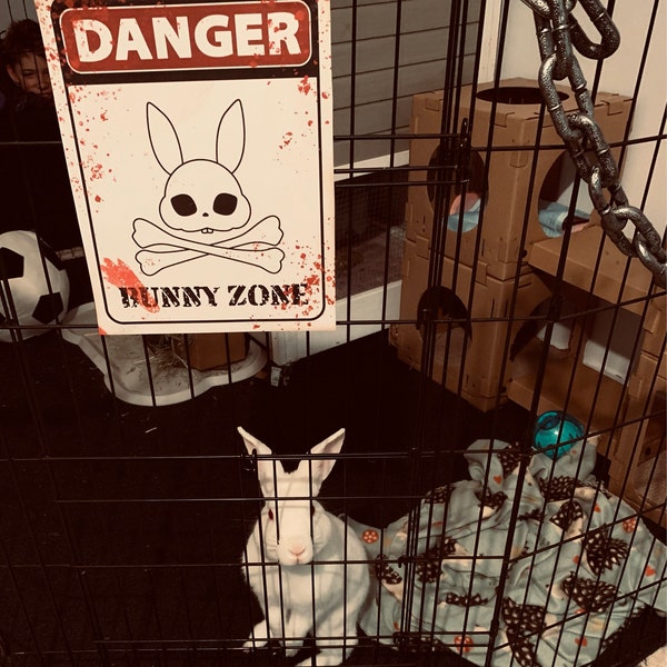 Printable Bunny Halloween Sign Bundle / Wall Decor / Warning, Beware Of ...