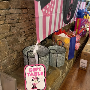 Minnie Mouse Birthday Party Sign, PINK Gift Table Sign Party Decoration ...