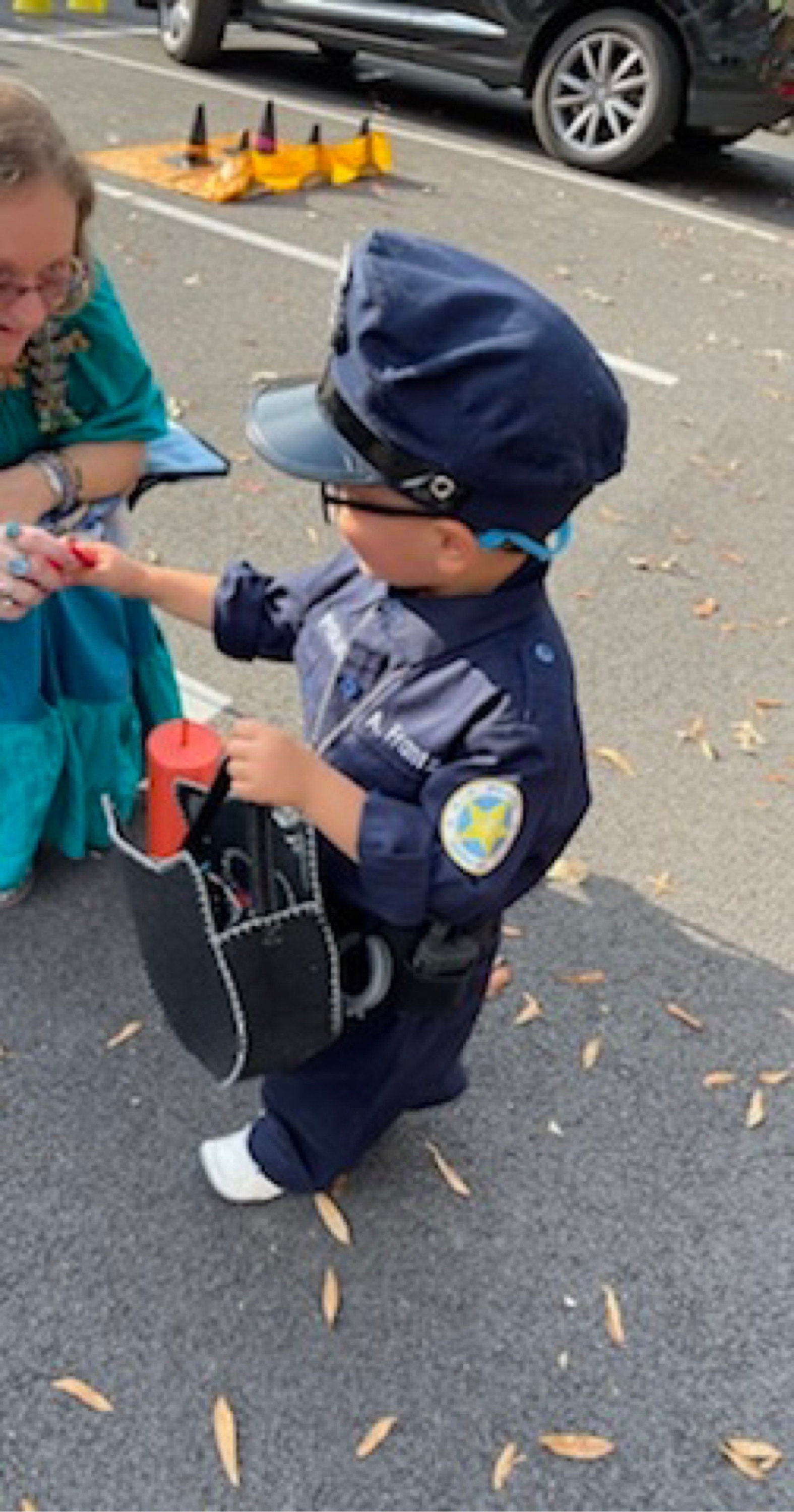 Kid&#39;s Police Costume | Embroidery PERSONALIZED Costume | Authentic | FREE hat | Perfect Kid&#39;s Birthday gift | Best Kid&#39;s Christmas Present!