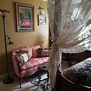 Raye added a photo of their purchase