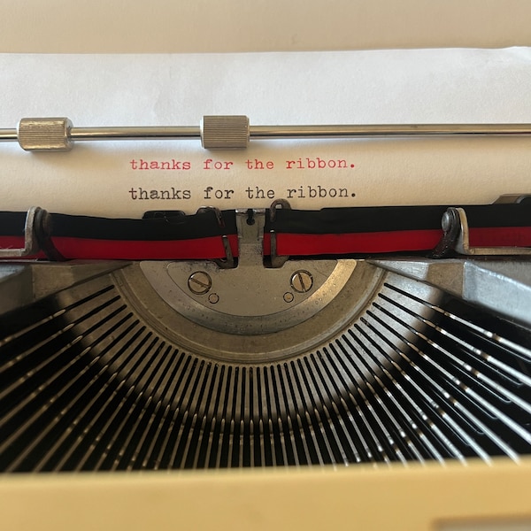 Olympia Deluxe Report Cursive Portable Typewriter Ribbon With 23 Custom ...