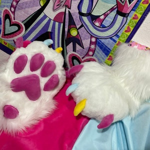 Tihui added a photo of their purchase