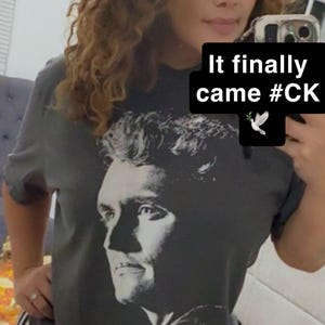 elisa added a photo of their purchase