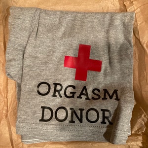 Taylor added a photo of their purchase