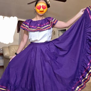 紫色のメキシコハリスコドレスセット - 女性用ハンドメイドの伝統的な