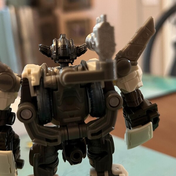 SS-109 Concept Art Megatron In-hand Images for Transformers Studio Series Leader Class Bumblebee Movie